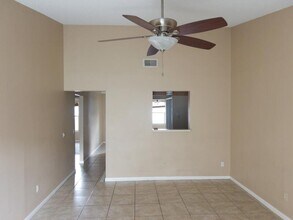 22 Sandalwood Ct in Oviedo, FL - Building Photo - Building Photo