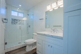3259 Cole Ave in Simi Valley, CA - Building Photo - Building Photo