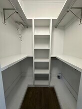 297 4th St, Unit 2 in Jersey City, NJ - Building Photo - Building Photo