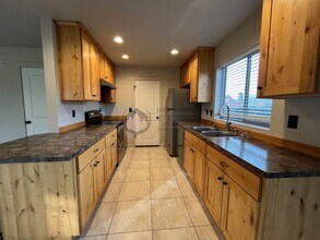 268-270 S 13th St in Philomath, OR - Building Photo - Building Photo