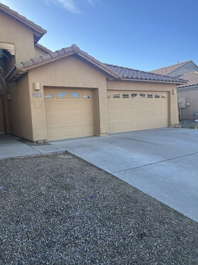 454 N Old Camp Ln in Sahuarita, AZ - Building Photo - Building Photo