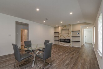 5423 Wyndham Rdg Ln in Spring, TX - Building Photo - Building Photo