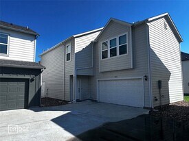 346 Huisache St in Lake Jackson, TX - Building Photo