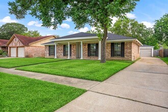 11506 Hornbrook Dr in Houston, TX - Building Photo - Building Photo