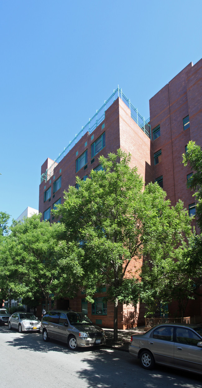 57 E 126th St in New York, NY - Foto de edificio - Building Photo