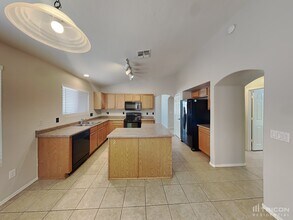 31361 N Blackfoot Dr in Queen Creek, AZ - Building Photo - Building Photo