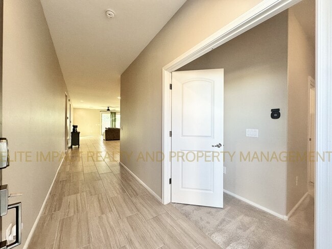 9814 E Miller Peak Trl in Tucson, AZ - Building Photo - Building Photo