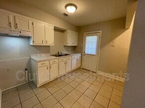 4214 Given in Memphis, TN - Building Photo - Building Photo