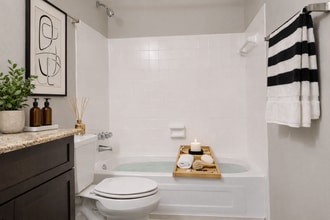 Foote Hills Apartments - Grand Rapids, MI in Grand Rapids, MI - Foto de edificio - Building Photo