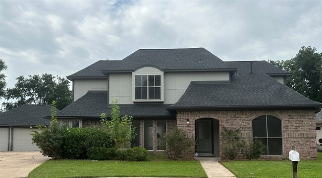 property at 2107 Redcliff Dr