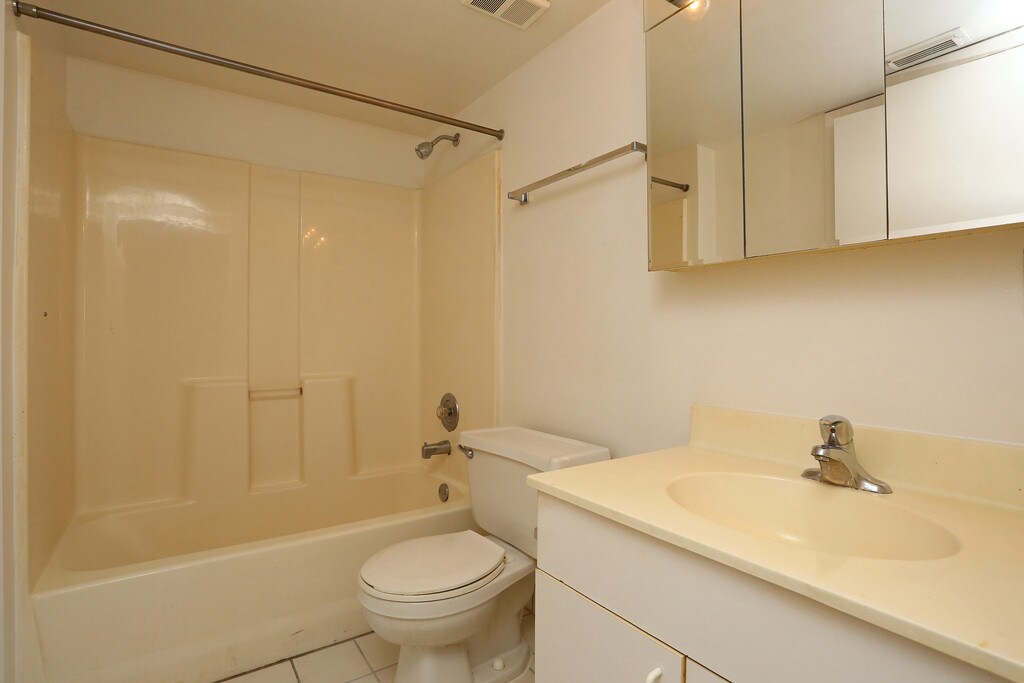 Boynton Bay Apartments Over 55+ Community Boynton Beach, FL Apartments