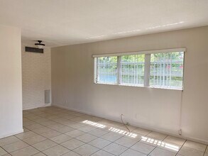 2309 S Federal Hwy in Boynton Beach, FL - Building Photo - Building Photo