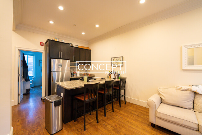 5 Wigglesworth St, Unit 1