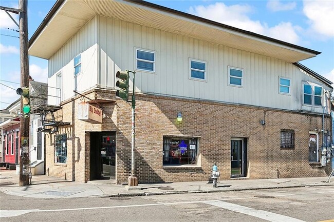 property at 706 Franklin Ave