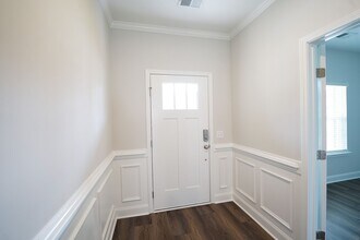 145 Guana Ln in Bloomingdale, GA - Building Photo - Building Photo