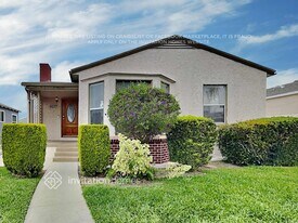 6077 Main St in South Gate, CA - Building Photo