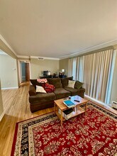1237 Island Dr in Ann Arbor, MI - Building Photo - Building Photo