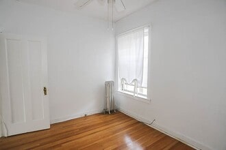 5103 N Winchester Ave, Unit 3 in Chicago, IL - Building Photo - Building Photo
