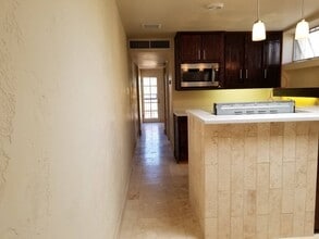 1827 E 9th St, Unit 2 in Tucson, AZ - Foto de edificio - Building Photo