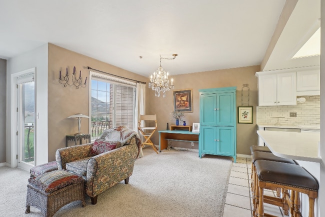 property at 984 Uri Ln
