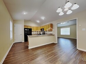 7708 Cody Ln in Knoxville, TN - Building Photo - Building Photo