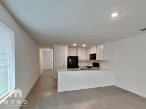 1263 Hackberry Trl in Wilmer, TX - Building Photo - Building Photo