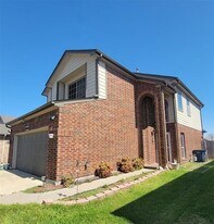 6468 Regina Dr in Fort Worth, TX - Building Photo