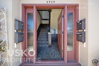 1717 26th St-Unit -2 in Sacramento, CA - Building Photo - Building Photo