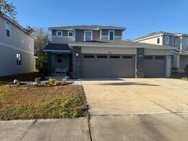 4044 Southern Vis Lp in St. Cloud, FL - Building Photo
