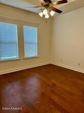 108 Hemlock Dr in Youngsville, LA - Building Photo - Building Photo