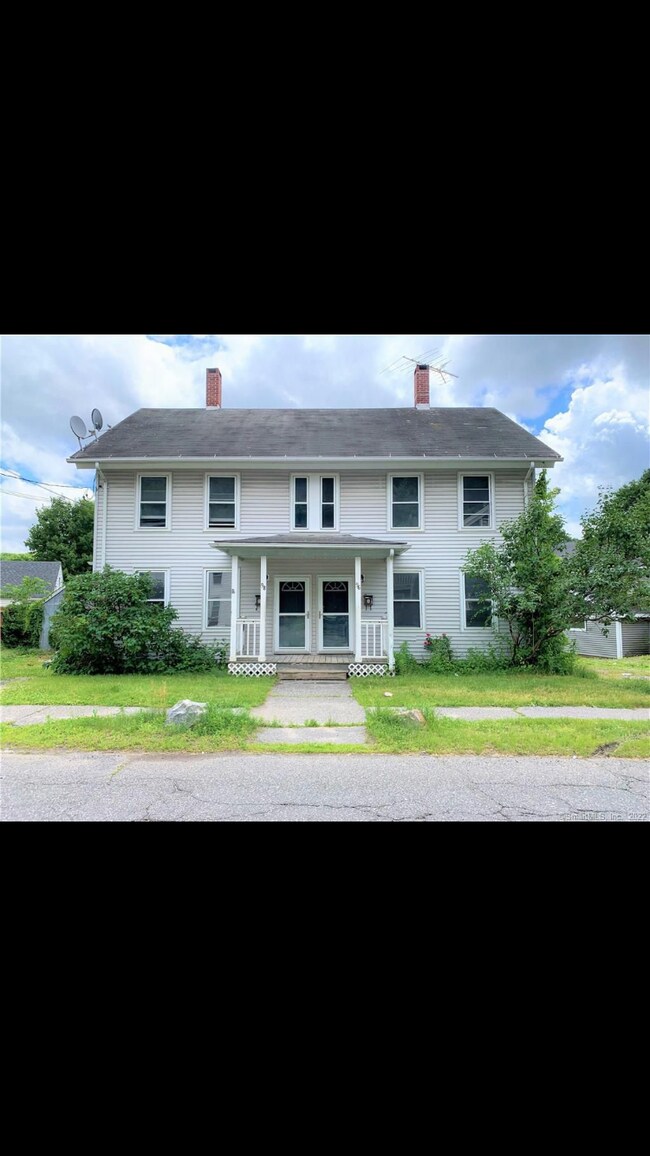 96 Elm St Rentals in Winsted, CT