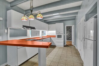 5365 Jamaica Dr in Jackson, MS - Building Photo - Building Photo