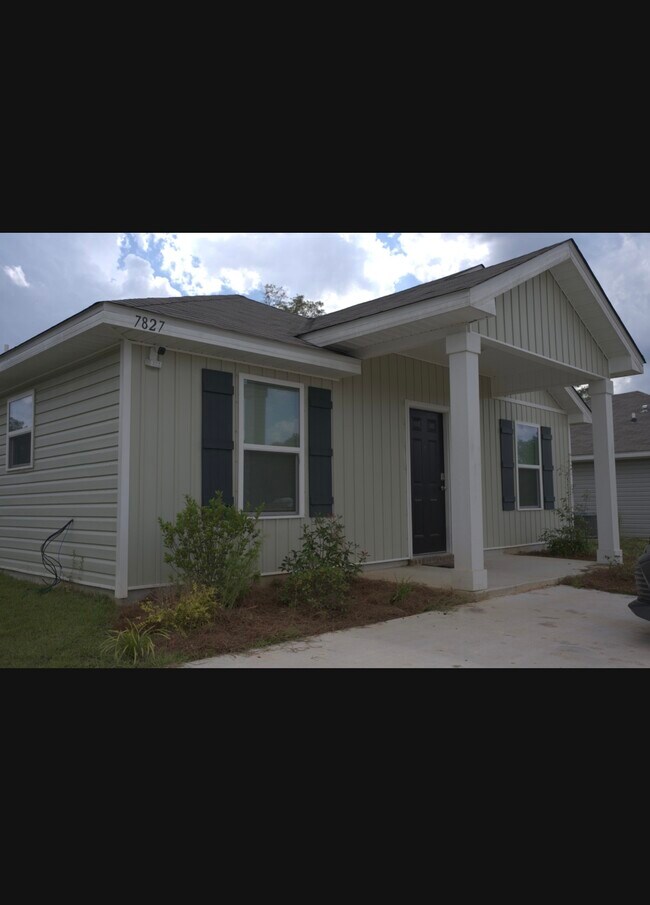 7827 Monterey Dr in Theodore, AL - Building Photo - Building Photo