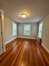 16 Morton St, Unit 2F in Andover, MA - Foto de edificio - Building Photo