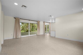 4261 Lagg Ave in Ft. Myers, FL - Building Photo - Building Photo