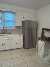 136 King St, Unit 136 King Street in Bridgeport, CT - Building Photo - Building Photo