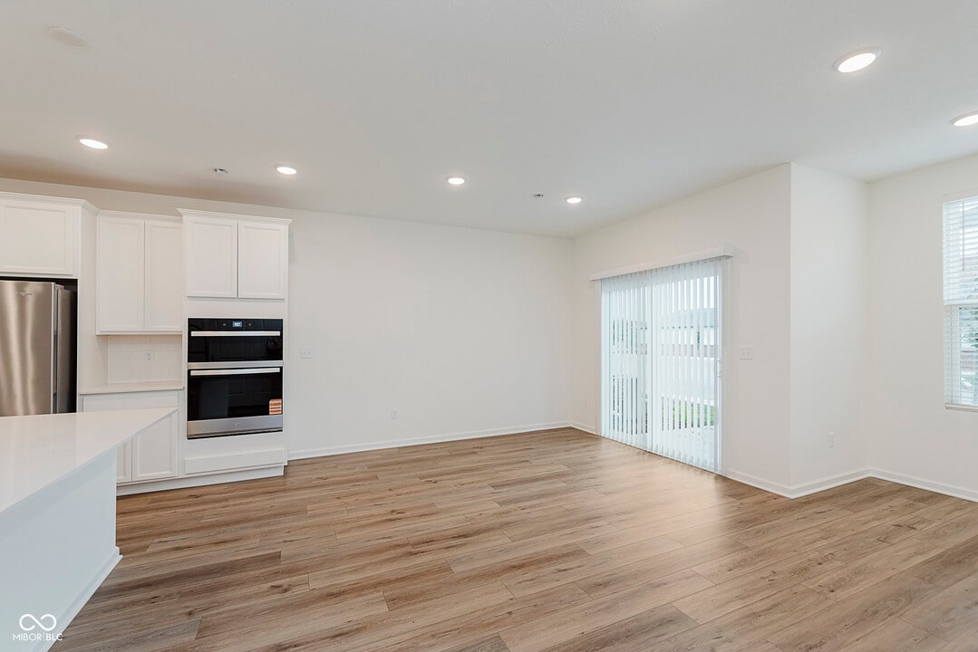 7337 Shroyer Wy in Noblesville, IN - Building Photo