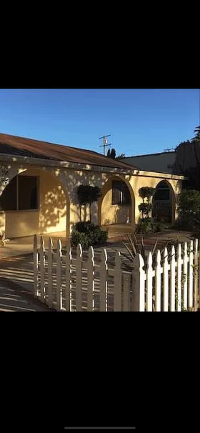 property at 4828 Pacific Ave