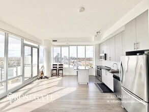 85 Duke St W in Kitchener, ON - Building Photo - Building Photo