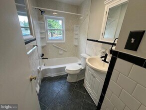 1828 Wycliffe Rd in Parkville, MD - Building Photo - Building Photo