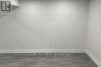 16 Wilsongary Cir in Ajax, ON - Building Photo - Building Photo