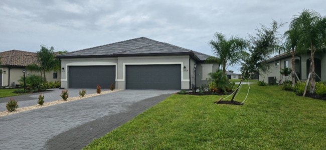 property at 5528 Sapphire Stone Cv