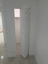 1021 NW 25th Way in Fort Lauderdale, FL - Building Photo - Building Photo