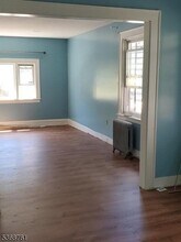 61 Boylan St, Unit 63 in Newark, NJ - Foto de edificio - Building Photo