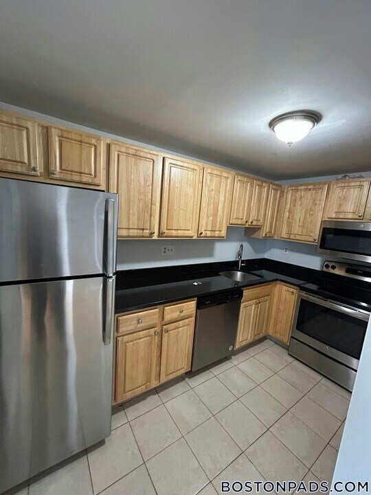 26 S Water St-Unit -304 in New Bedford, MA - Building Photo