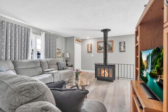 1314 Ely Ct in Wheeling, IL - Building Photo - Building Photo