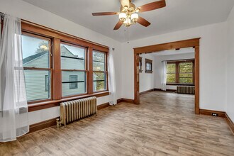 79 Ideal St, Unit 115 in Buffalo, NY - Foto de edificio - Building Photo