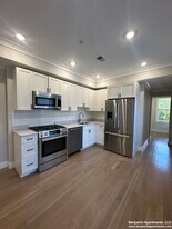 47 Englewood Ave, Unit 6 in Boston, MA - Building Photo