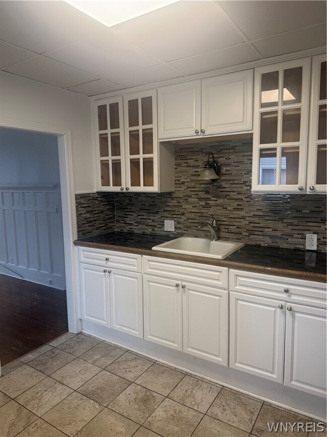 60 W Hazeltine Ave in Kenmore, NY - Building Photo - Building Photo