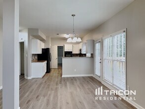 5025 Cascade Overlook SW in Atlanta, GA - Building Photo - Building Photo